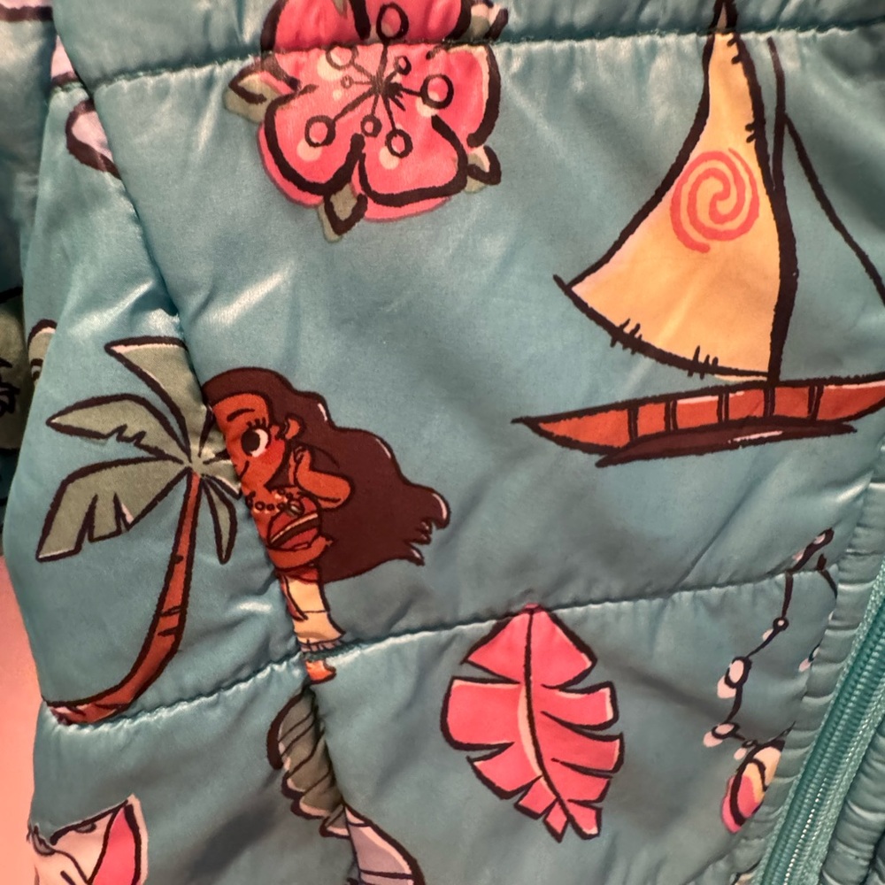 Disney girls Moana light puffer - Picture 6 of 6